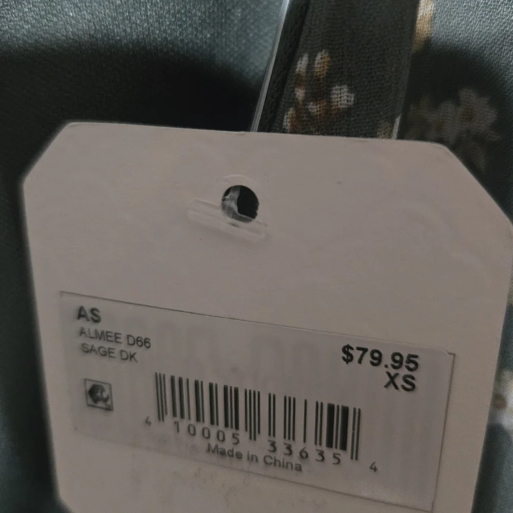 Altar'd State Women's Floral Romper - Picture 4 of 7